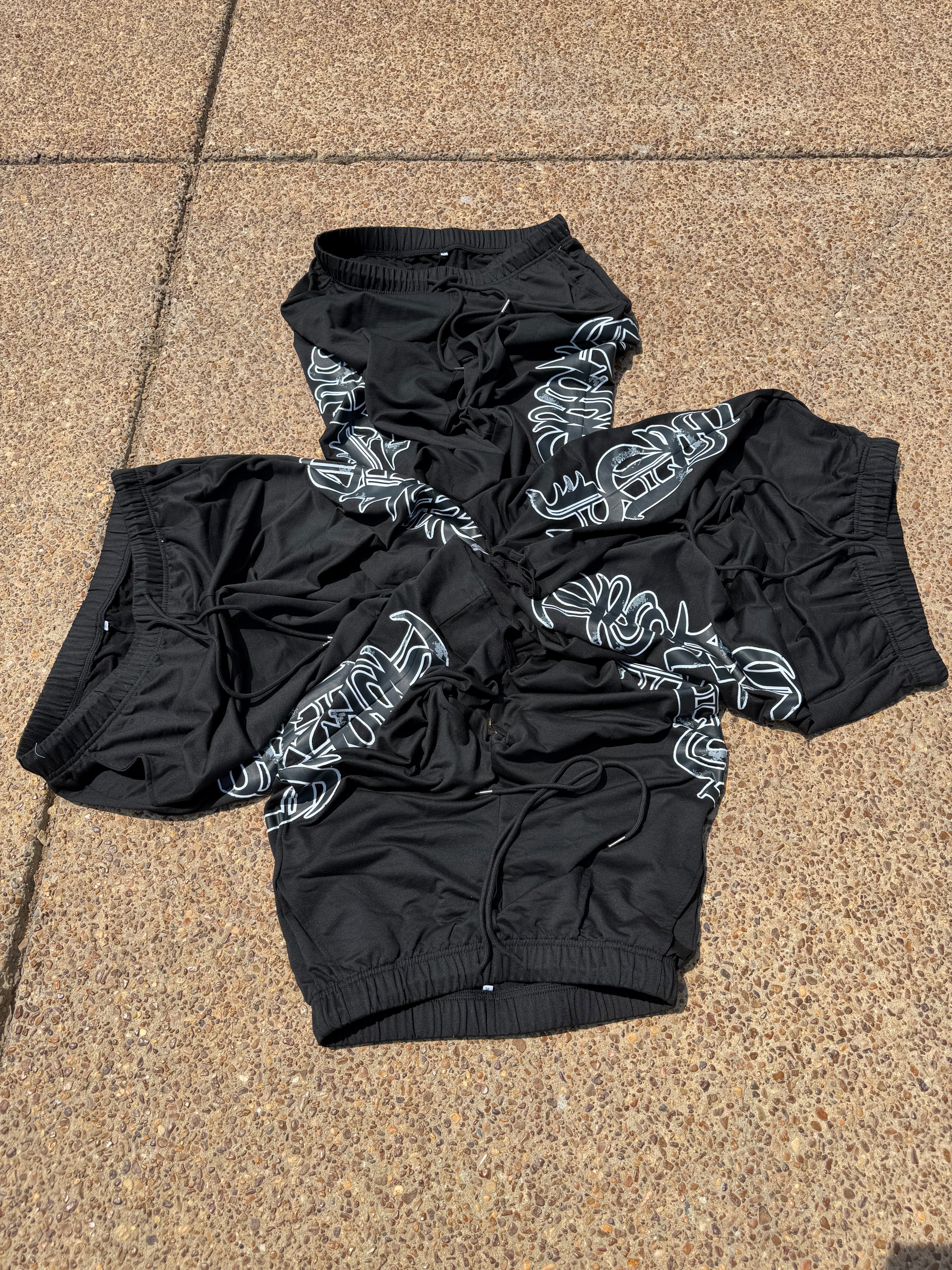2 Pack Essential 3/4 Shorts
